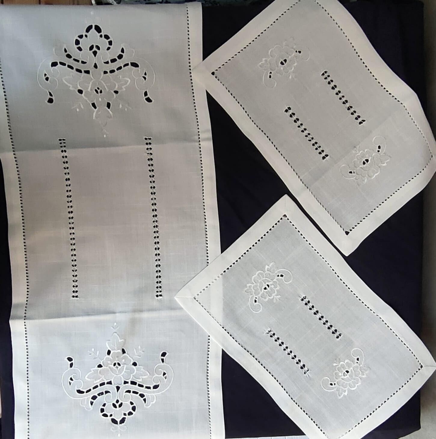 Centrini set 3 pezzi Runner Striscia Intaglio Elegante Raffinato Misto Lino