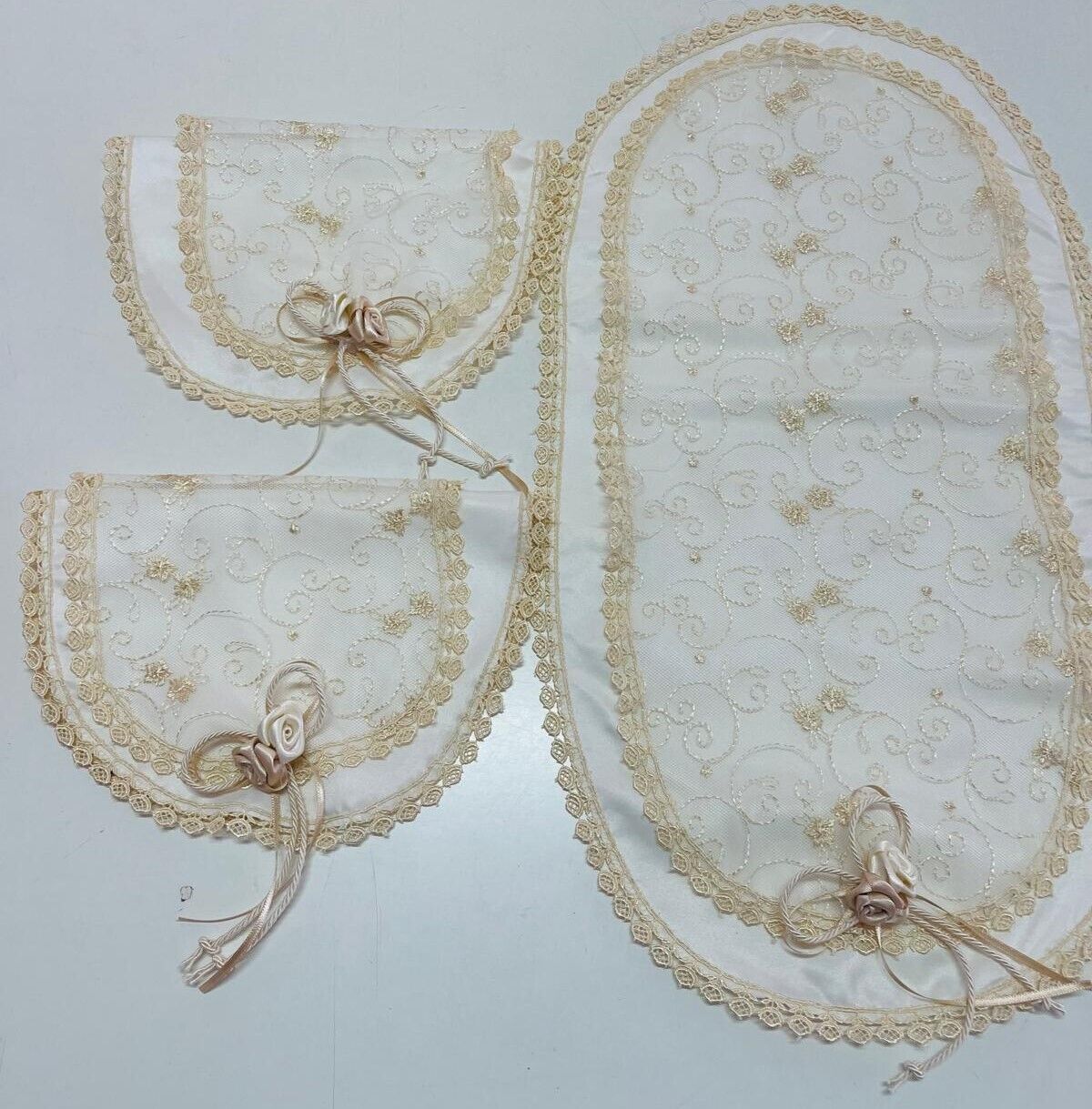 Tris Centrini o Centrotavola 35x45 cm Elegante Ricercato Ricami Pizzo Fiore Bord