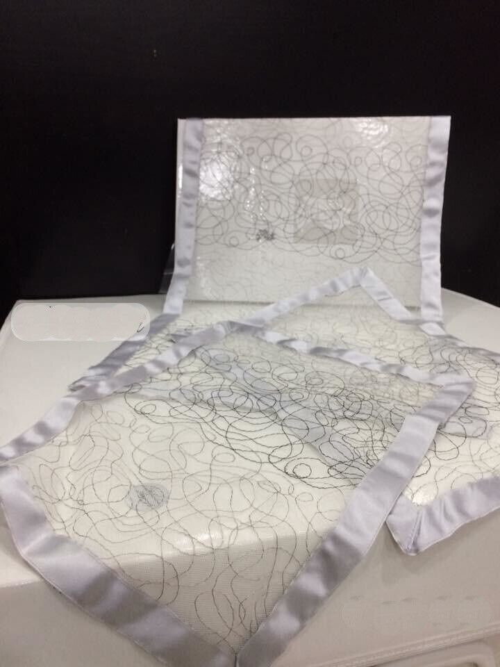 Tris centrini in organza con bordo in raso Eleganti alta qualita\' Made in Italy