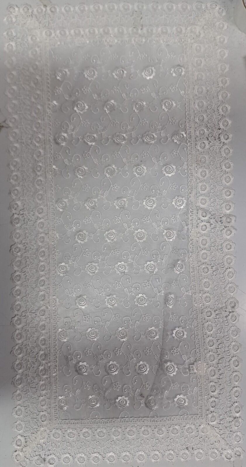 Tris Centrini 3 pezzi fantasia Fiori Lavorato Bianco o Beige Grigio Elegante